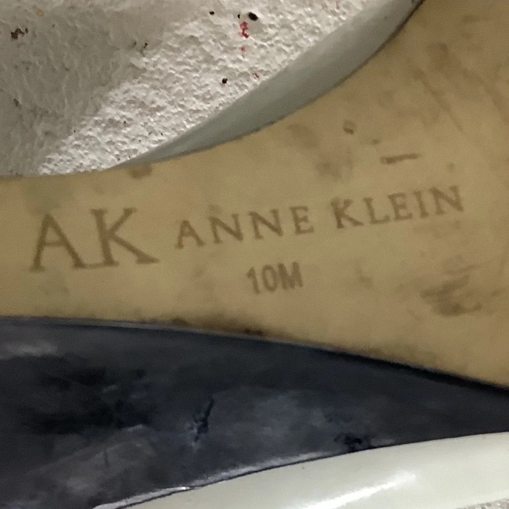 Anne Klein ak anne